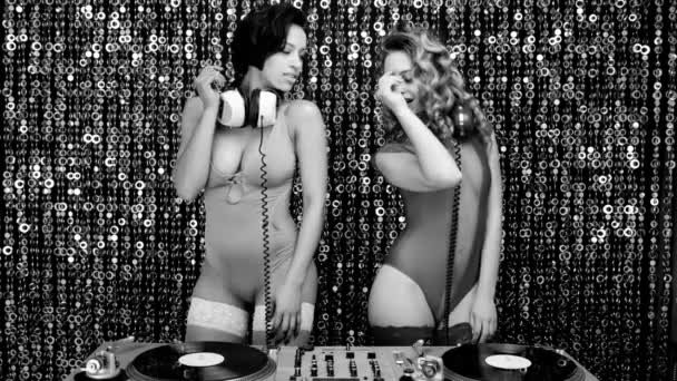 Sexy disco dj fête femmes musique — Video