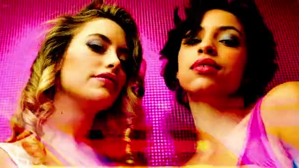 Сексуальна вечірка дівчаток-танцюристів диско — стокове відео