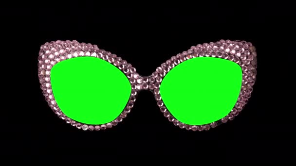Αλλαγή γυαλιών ηλίου με πράσινη οθόνη στο φακό — Αρχείο Βίντεο