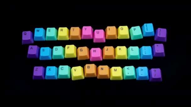 丢失移动的计算机键盘键 — 图库视频影像