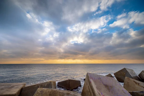 朝のバルセロナ海岸 — ストック写真