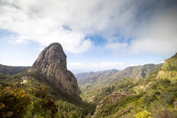 Roque agando la gormera met prachtige lucht — Stockfoto