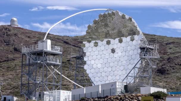 Telescopios científicos en La Palma — Vídeo de stock