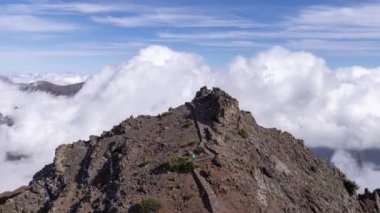 el roque de los muchachos in la palma