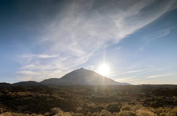 El teide z zachodzącym słońcem tenerife — Zdjęcie stockowe