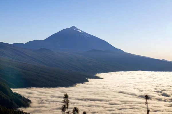 Teide Avec Coucher Soleil Derrière Elle Sur Île Canarienne Tenerife — Photo