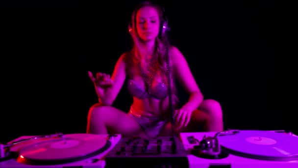 Beautiful Female Playing Turntables Blue Red Contrasting Lights — Wideo stockowe