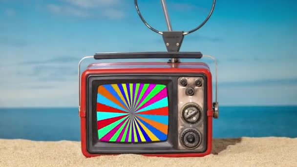 Uma Televisão Vintage Praia Com Padrão Espiral Hipnótico Tela — Vídeo de Stock