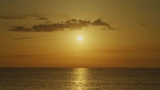 Восход Солнца Над Морем Барселоне — стоковое видео