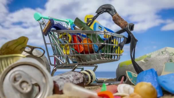 Shopping Trolley Full Rubbish Trash Beautiful Beach — Stock Video