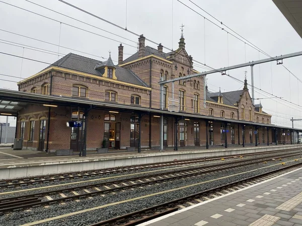 İstasyon Geldermalsen vanaf nieuw perron