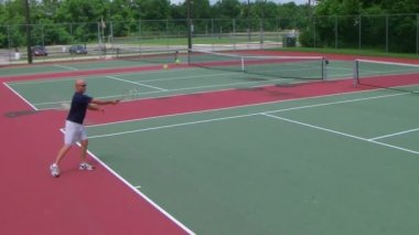 tenis oyuncusu yaylım