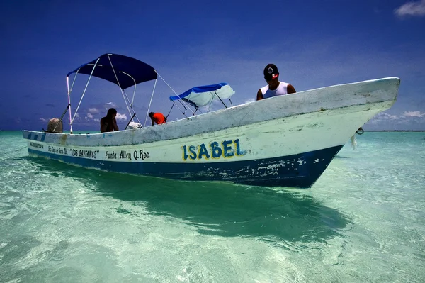 Lagoa azul kaan mexicano e siano — Fotografia de Stock