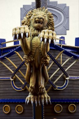 lion port louis clipart