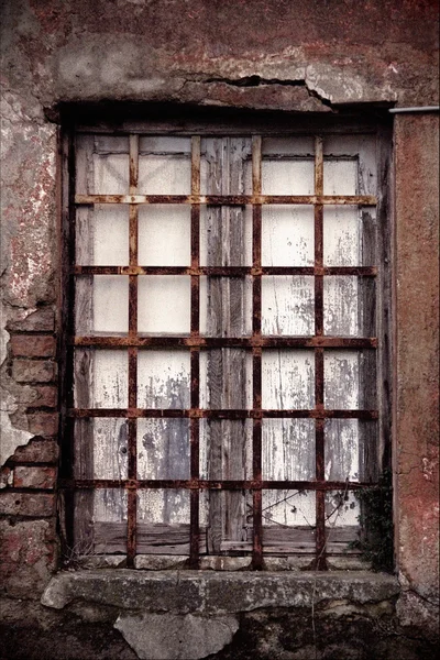 Eski pencere kırdı — Stok fotoğraf