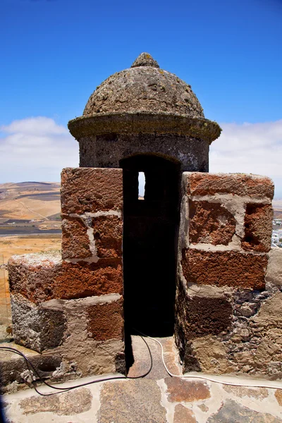 Lanzarote Spanje de oude muur kasteel schildwacht toren en deur ik — Stockfoto