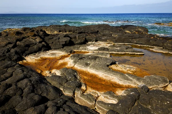 Landschap rots steen in lanzarote Spanje eiland — Stockfoto