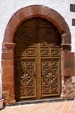 Lanzarote İspanya canarias kilise kapısı ve beyaz duvar soyut