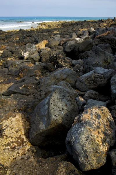 Lanzarote Adası köpük rock İspanya peyzaj içinde — Stok fotoğraf