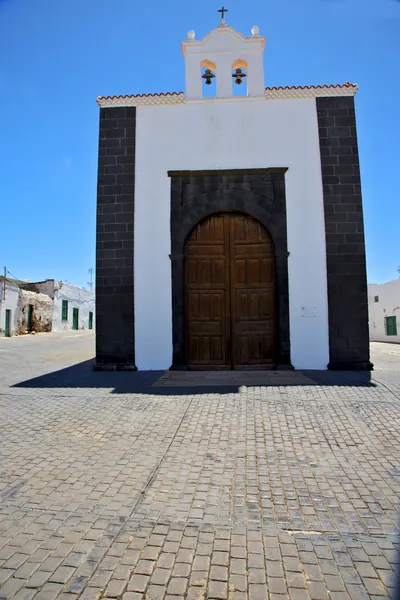 Çan kulesi lanzarote İspanya eski duvar Teras kilisede bir — Stok fotoğraf