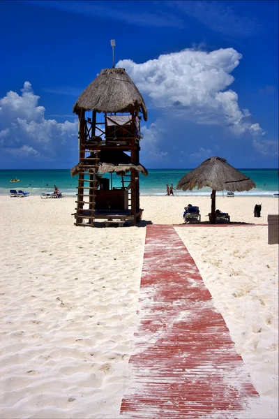 In mexico rock stone sky cloud people coastline and summer — Stock Photo, Image