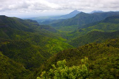 caída de agua del río negro gran riviere