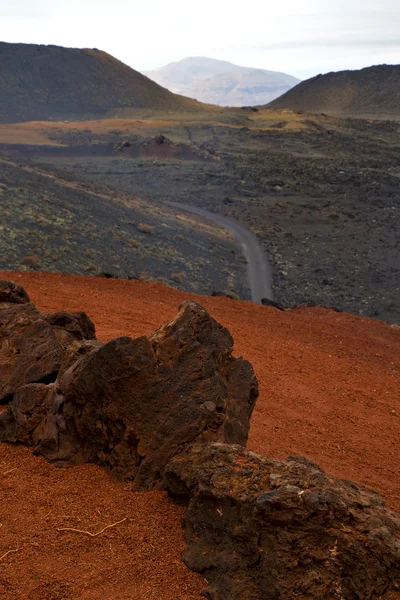 Calle en los volcanes lanzjalá — Foto de Stock