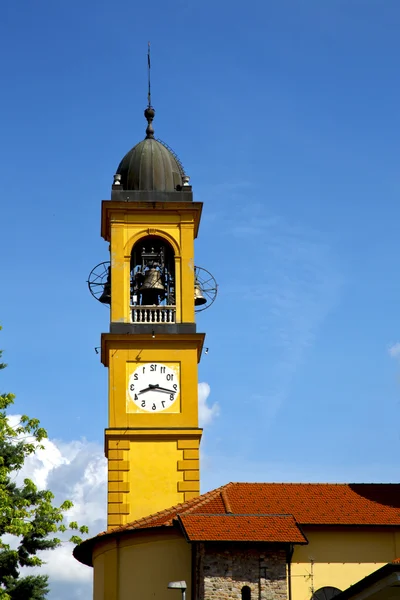 Kilise gorla minore Teras Kilisenin çan kulesi — Stok fotoğraf