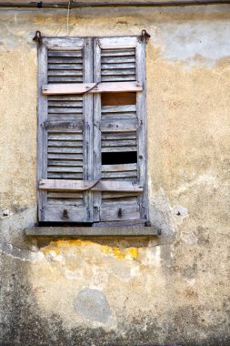 Lonate ceppino varese İtalya soyut beton pencere