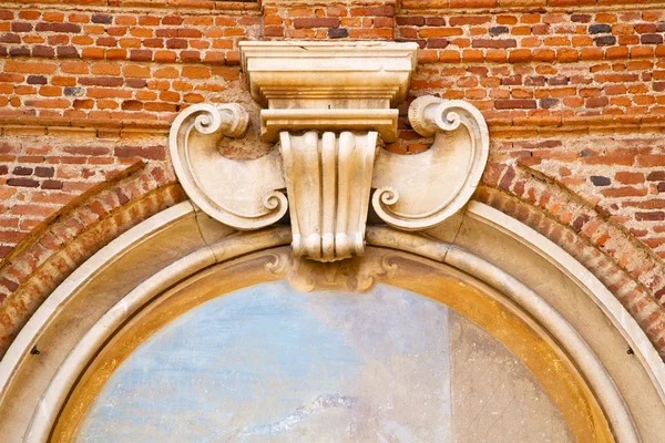 Linia streszczenie Włochy tradate varese stare ściany i okna — Zdjęcie stockowe