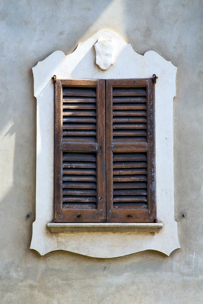 Venegono varese italia ventana abstracta veneciana ciega en th —  Fotos de Stock