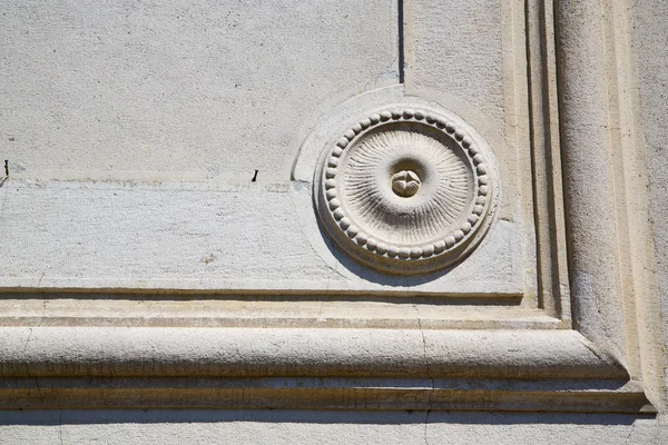 Castronno lombardía italia varese pared de un curch círculo patt — Foto de Stock