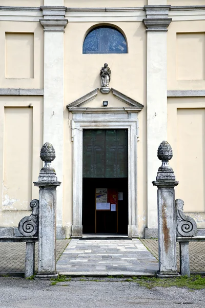 Italy biserica varese intrarea ușii vechi — Fotografie, imagine de stoc