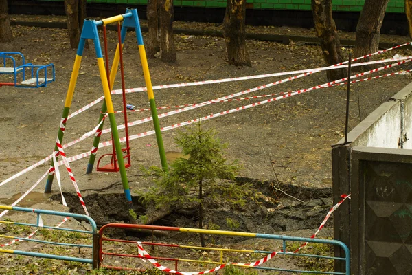 Pit in the yard — Stock Photo, Image