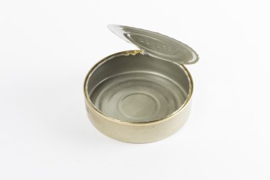 Beyaz arka plan üzerinde kalay