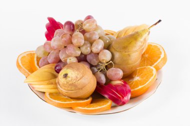 Beyaz arka plan üzerinde meyve