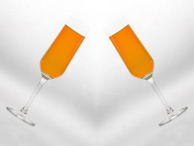 beyaz zemin üzerine cam