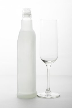 Beyaz zemin üzerine siluet