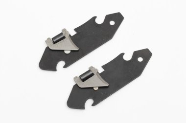 Beyaz arkaplanda bıçak