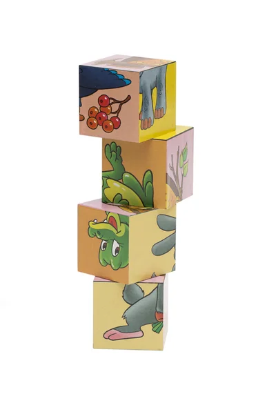 Cubos de brinquedo no fundo branco — Fotografia de Stock