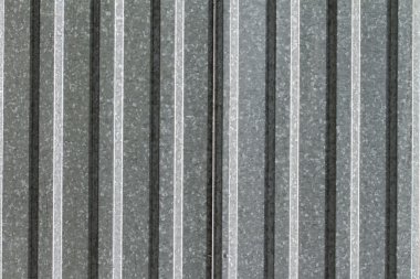 Beyaz arka plan üzerinde demir