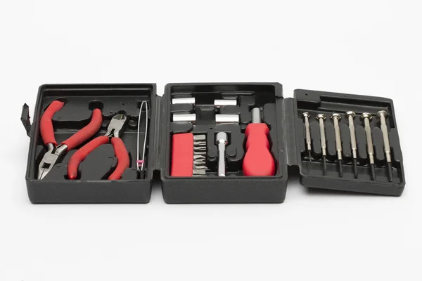 Boîte à outils sur le fond blanc白色背景上的工具箱 — 图库照片