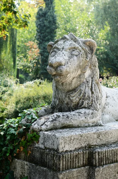 Lion sculpture in park area
