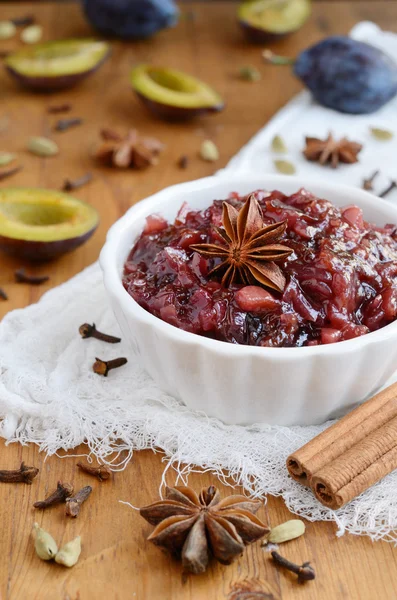 Homemade plum chutney topped with star anise — Stock Photo, Image