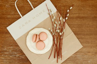 zara home uçan daire ve Kukum demet acıbadem kurabiyesi