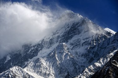 Mount nilgiri Kuzey 7061m