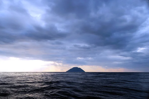 Аликуди, один из Эолийских островов — стоковое фото