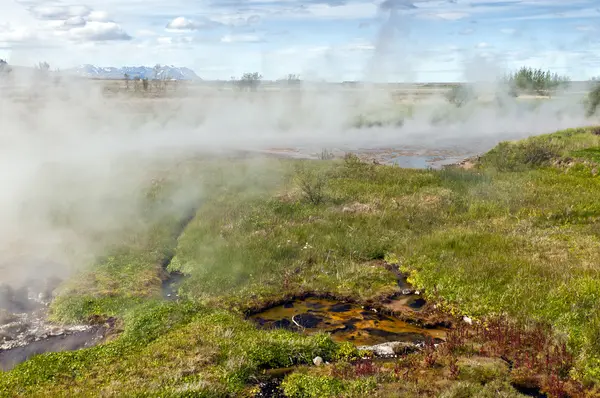 Paysage avec source thermale, Islande — Photo