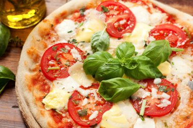 İtalyan pizzası.