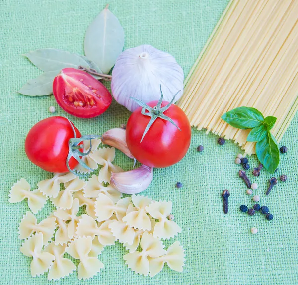 意大利面和蔬菜 — 图库照片
